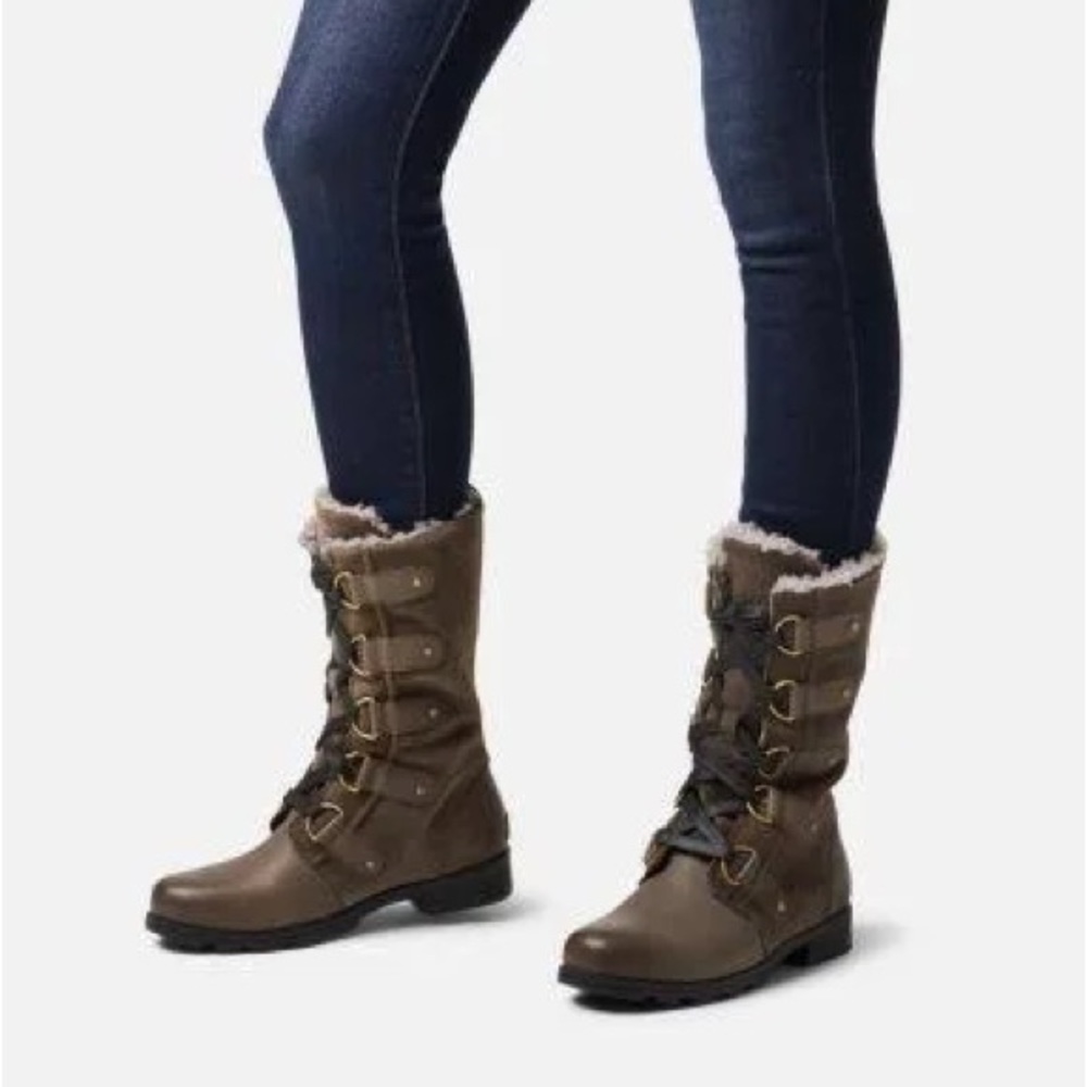 Sorel Emelie Lace Boot 6.5 NWOT